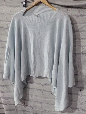 lululemon athletica Light Blue Shawl